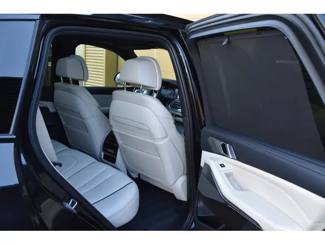 BMW X5 xDrive40i M-Sport High Executive 2018 Benzine 25