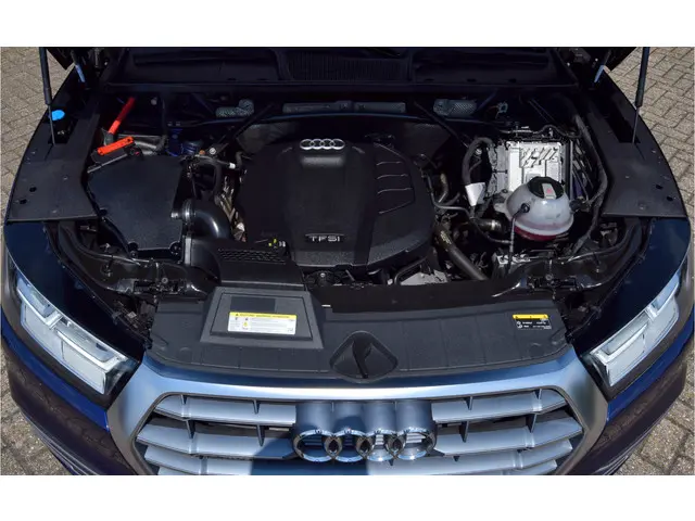 Audi Q5 45 TFSI quattro S edition 2019 Benzine 58
