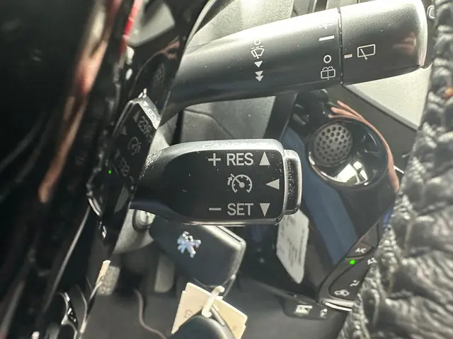 Peugeot 108 1.0 e-VTi Envy 2015 Benzine 22