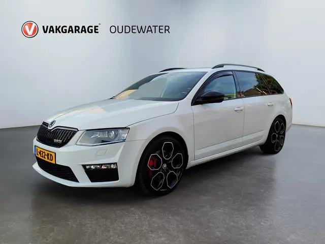 Škoda Octavia Combi 2.0 TSI RS + * Leder * Carplay * 2014 Benzine