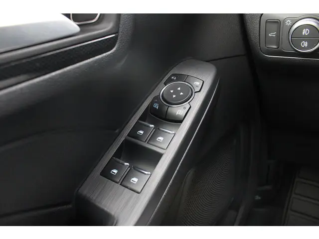 Ford Kuga 1.5 EcoBoost ST-Line X 2022 Benzine 19