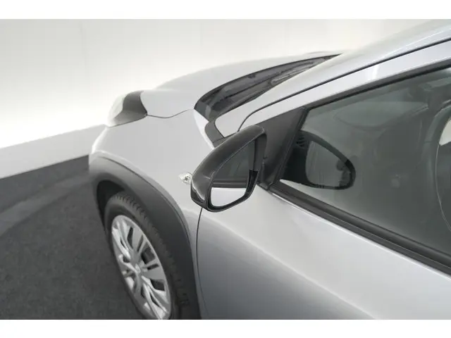 Toyota Aygo X 1.0 VVT-i MT Play 2023 Benzine 20