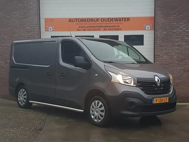 Renault Trafic 2