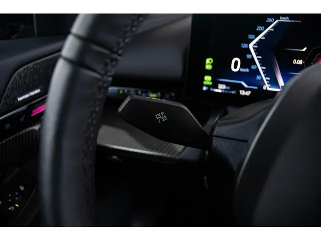 BMW 5 Serie 520i 2024 Benzine 42