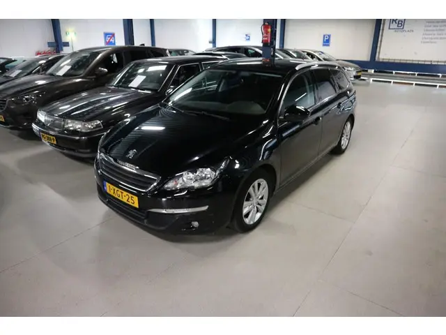 Peugeot 308 SW 1.2 e- PANO + NAV + CAM + TREKHAAK ! ! ! 2014 Benzine 5