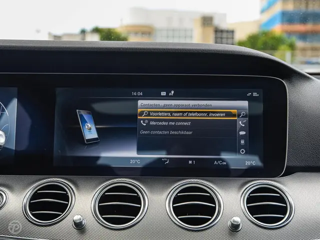 Mercedes-Benz E-Klasse 200 Ambition 2016 Benzine 27