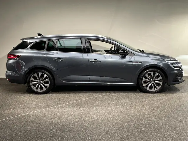 Renault Mégane Estate 1.3 TCe 140 Techno 2023 Benzine 17