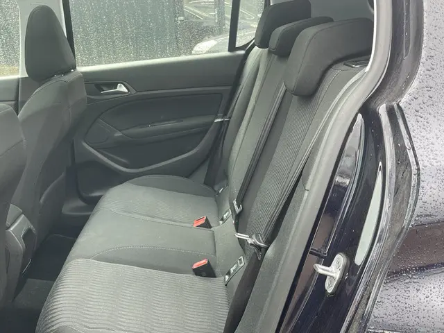 Peugeot 308 1.2 PureTech Active 2015 Benzine 7