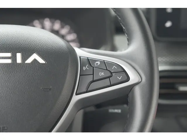 Dacia Sandero Stepway TCe 90 Expression 2024 Benzine 35