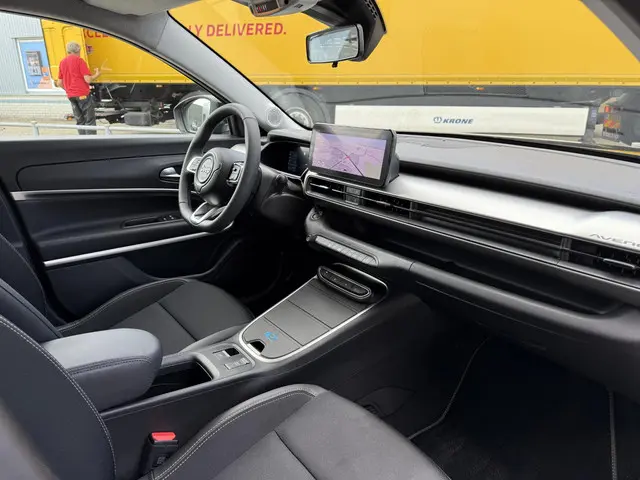 Jeep Avenger Altitude 54 kWh Aut. 2023 Elektrisch 14