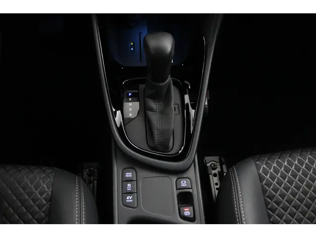 Toyota Yaris 1.5 Hybrid Executive 2022 Hybride Benzine 27