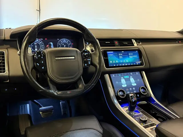 Land Rover Range Rover Sport 5.0 V8 SC SVR 2018 Benzine 21