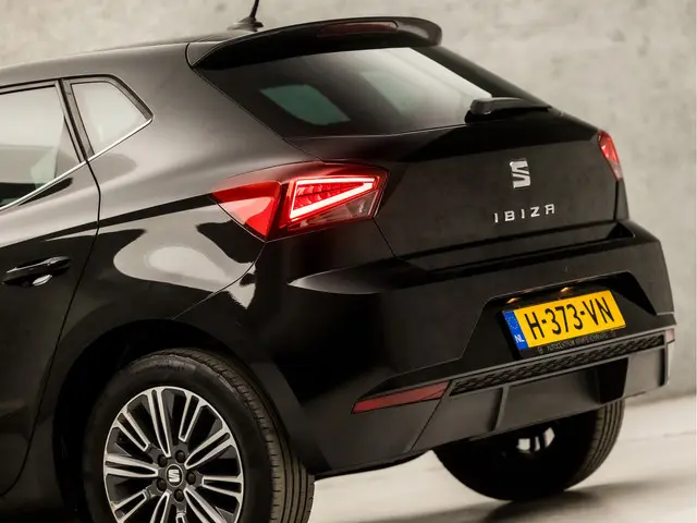 SEAT Ibiza 1.0 TSI Excellence FR Sport 2020 Benzine 12