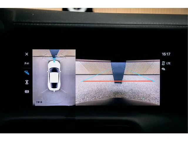 Porsche Taycan Performance 84 kWh 2023 Elektrisch 32