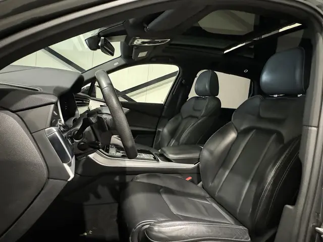 Audi Q7 55 TFSIe quattro S-LINE 2020 Hybride Benzine 6