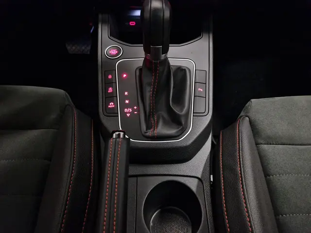 SEAT Ibiza 1.0 TSI FR Pro Black Edition 2024 Benzine 18