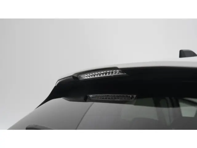 Peugeot 308 PureTech 130 GT Pack Business 2022 Benzine 77