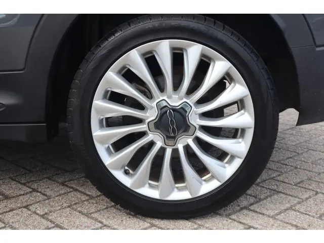 Fiat 500X 1.4 Turbo MultiAir Lounge 2016 Benzine 19