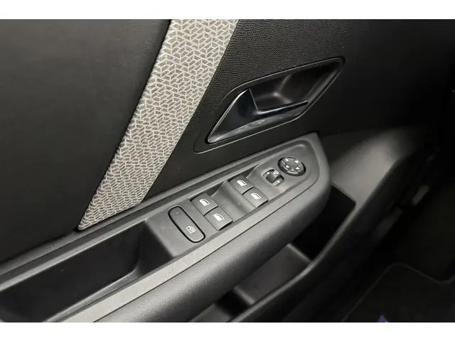 Citroën C4 1.2 Hybrid Max 2024 Hybride Benzine 17