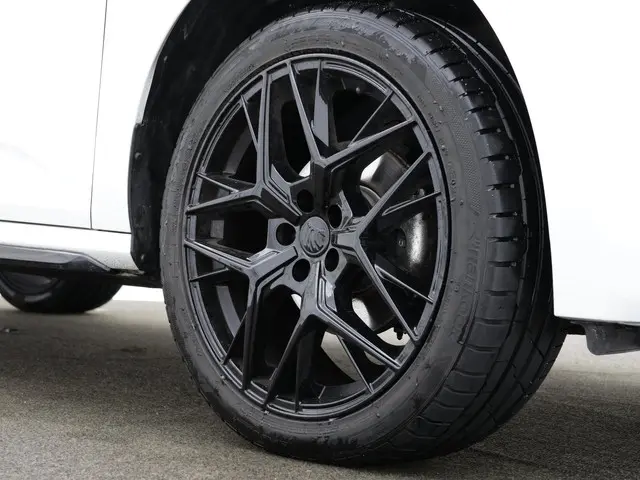 Škoda Kamiq 1.0 TSI 110pk DSG Monte Carlo 2021 Benzine 12