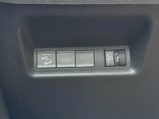 Jeep Avenger Longitude 54 kWh 2024 Elektrisch 32