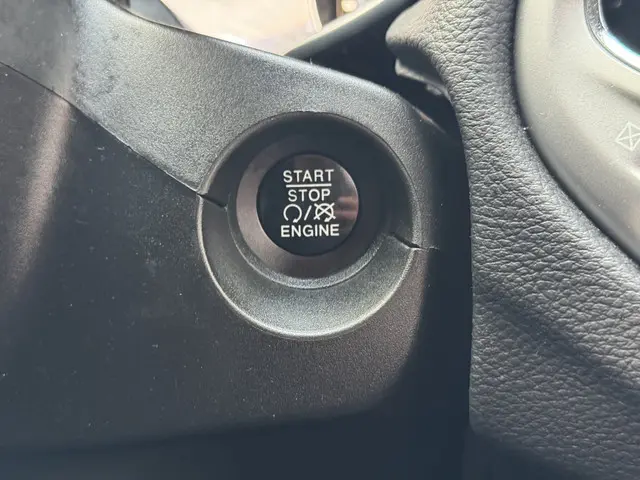 Jeep Compass 1.4 MultiAir Longitude 2018 Benzine 24