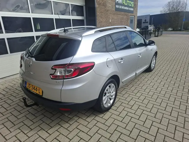 Renault Mégane Estate 1.2 TCe Limited 2016 Benzine 24