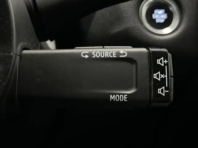 Renault Captur 1.0 TCe 100 Intens 2020 Benzine 33