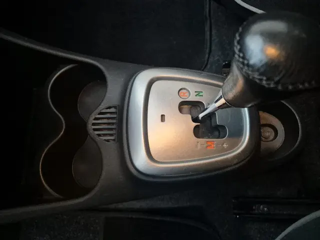 Peugeot 107 1.0 Active 2013 Benzine 8