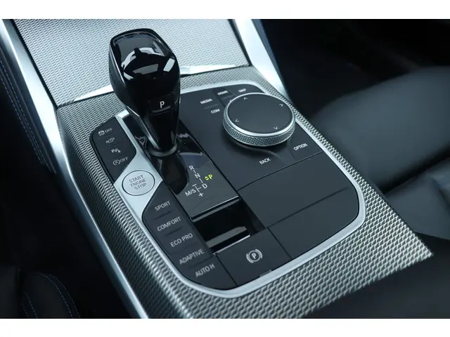 BMW 2 Serie Coupé M240i xDrive 2022 Benzine 18