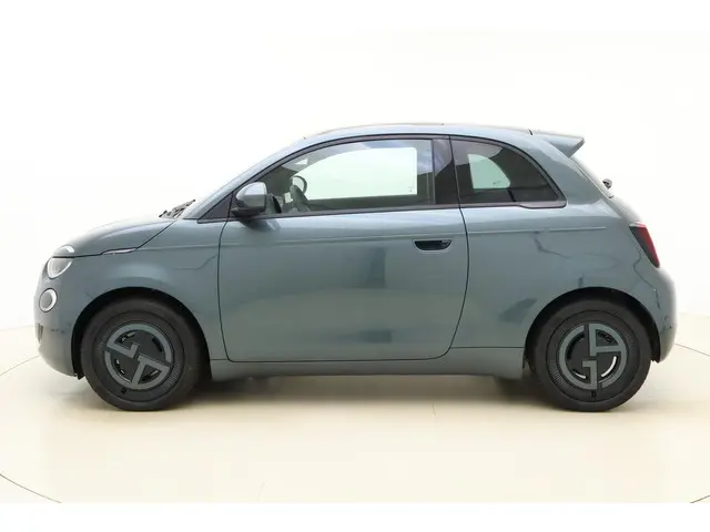 Fiat 500 Giorgio Armani Edition 42 kWh 2025 Elektrisch 5