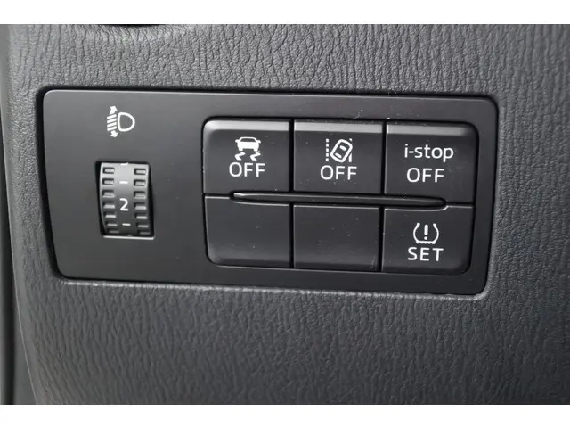 Mazda 2 1.5 Skyactiv-G Dynamic+ 2018 Benzine 28