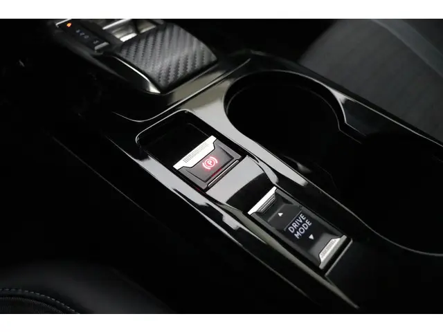 Peugeot 208 1.2 PureTech Allure 2022 Benzine 26