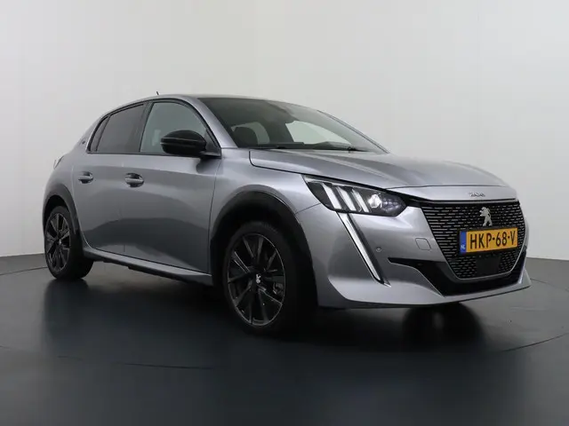 Peugeot e-208 2