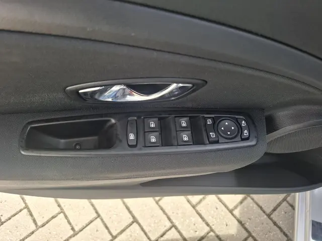 Renault Mégane Estate 1.2 TCe Limited 2016 Benzine 7