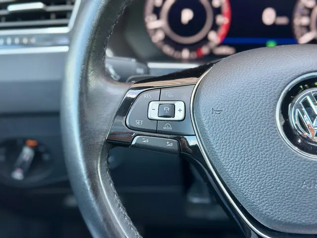 Volkswagen Tiguan 1.4 TSI ACT R-line 2018 Benzine 13