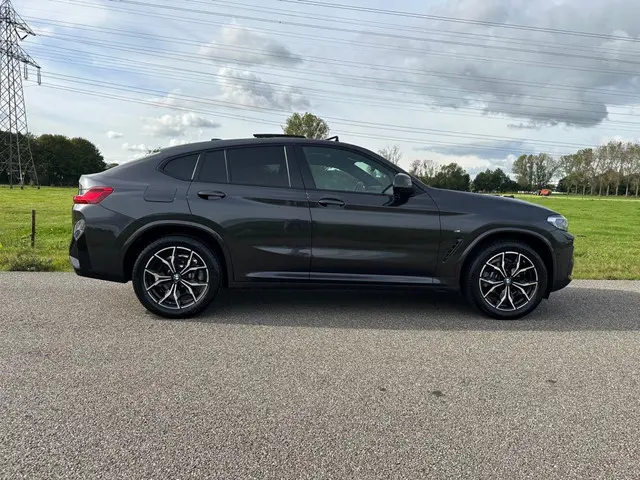 BMW X4 xDrive20i Bns Ed.+ PANORAMADAK | NAP ! 2021 Benzine 6