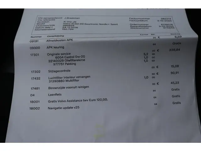 Volvo XC60 2.0 D3 FWD R-Design 2016 Diesel 37