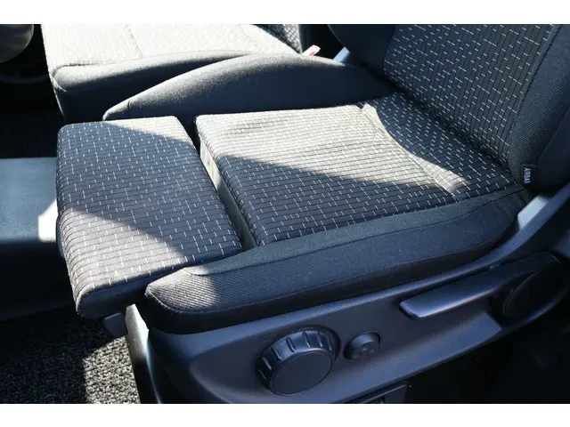 Mercedes-Benz Vito 116 CDI L3 Pro 2024 Diesel 10