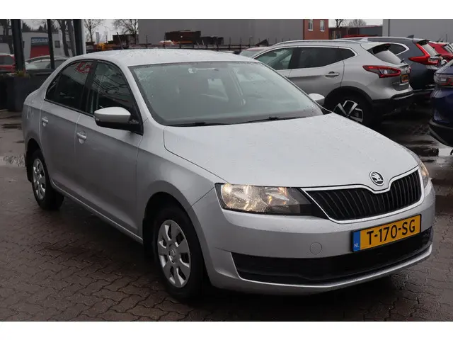 Škoda Rapid 1.2 TSI Greentech Edition 2017 Benzine 10
