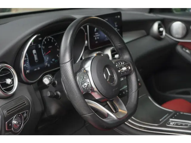 Mercedes-Benz GLC Coupé GLC200 AMG 197pk 2019 Benzine 8
