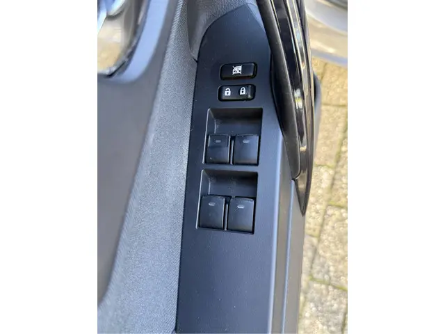 Toyota Auris 1.8 Hybrid Dynamic 2016 Hybride Benzine 28