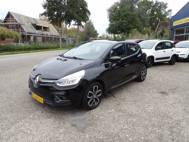 Renault Clio 0.9 TCe Intens / Rijklaarprijs 2016 Benzine 4