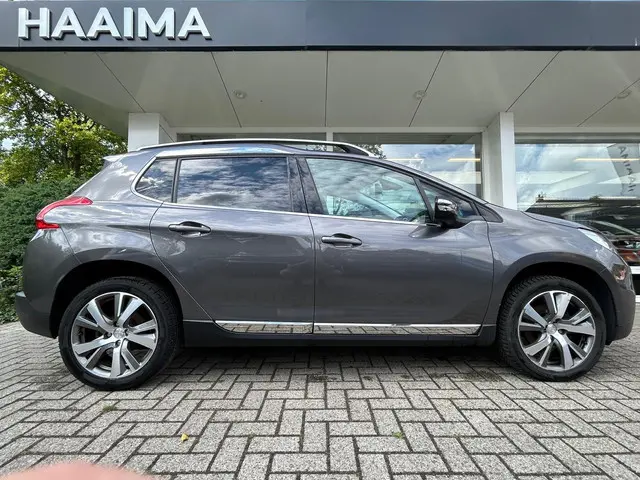 Peugeot 2008 1.2 PureTech Allure 2015 Benzine 15
