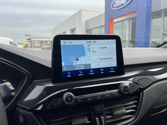 Ford Kuga 2.5 PHEV ST-Line X 2021 Hybride Benzine 12