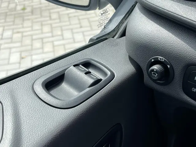 Ford Transit 350 2.0 TDCI L3H3 Trend 2022 Diesel 15