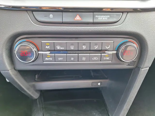 Kia XCeed 1.0 T-GDi DynamicLine 2021 Benzine 20