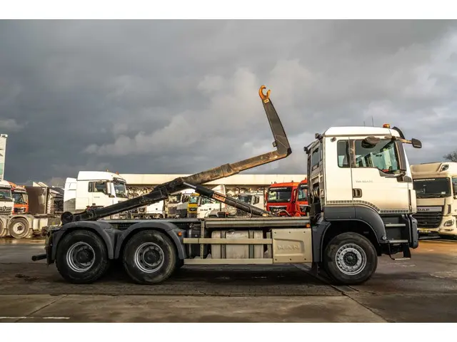 MAN TGS 33.470 BL -6X4 2020 Diesel 4