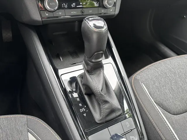 Škoda Scala 1.0 TSI Business Edition 2019 Benzine 24
