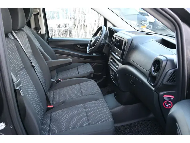 Mercedes-Benz Vito 116 CDI DC L3 Pro 2024 Diesel 10